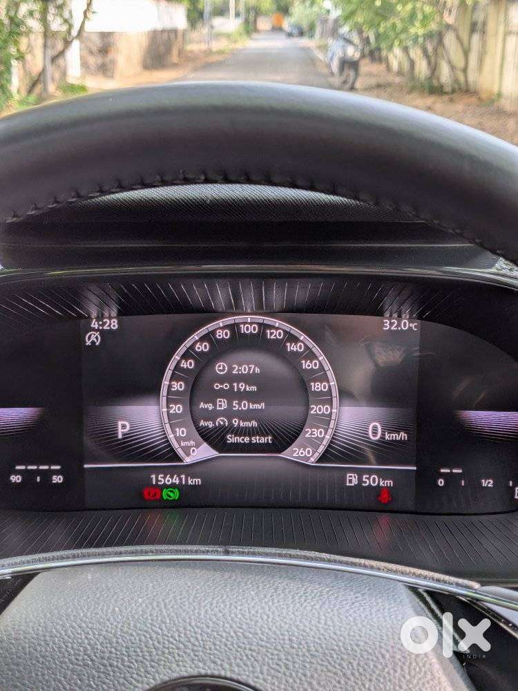 Skoda Kylaq Prestige At, 2025, Petrol