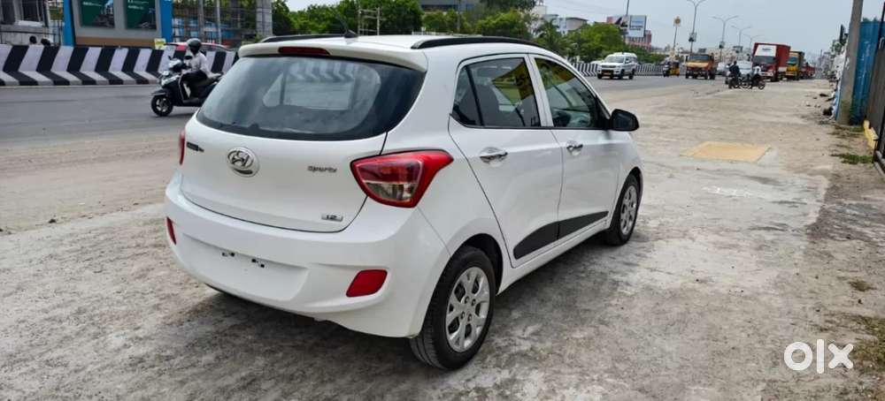 Hyundai Grand I10 [ ] 1.2 Kappa Vtvt Sportz, 2014, Petrol