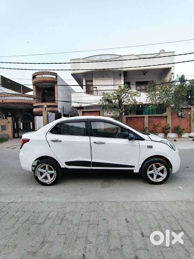 Hyundai Xcent 2014-2016 1.2 Kappa Base, 2016, Cng & Hybrids