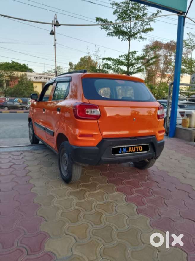Maruti Suzuki S-presso Vxi, 2022, Petrol