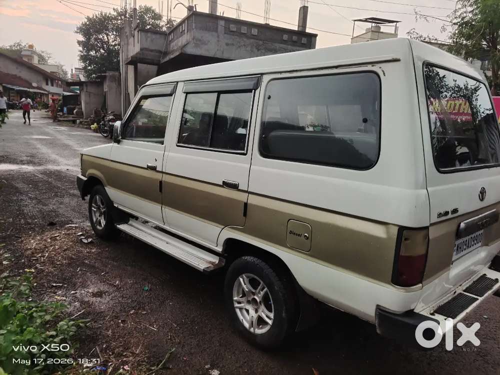 Toyota Qualis 2002
Well Maintained Engine In Excellent Condition.