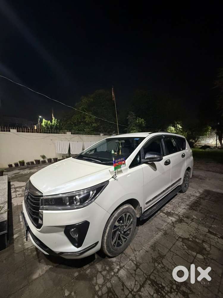 Toyota Innova Crysta 2023 Diesel Manual