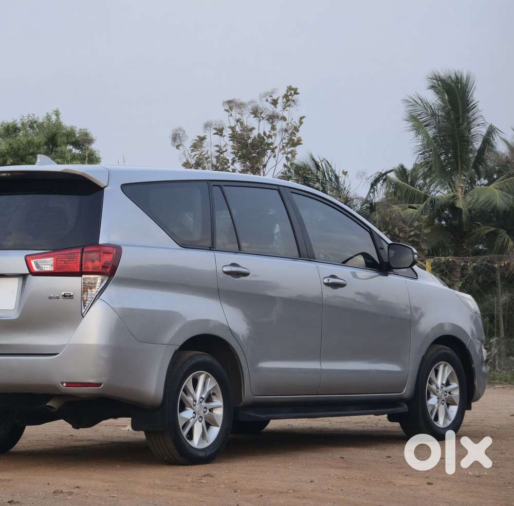Toyota Innova Crysta 2.4 G Mt 8s, 2020, Diesel