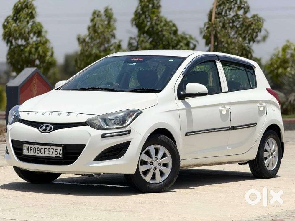 Hyundai I20 2010-2012 1.2 Sportz Option, 2012, Petrol