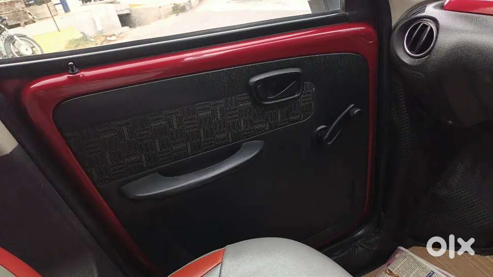 Tata Nano Genx 2016