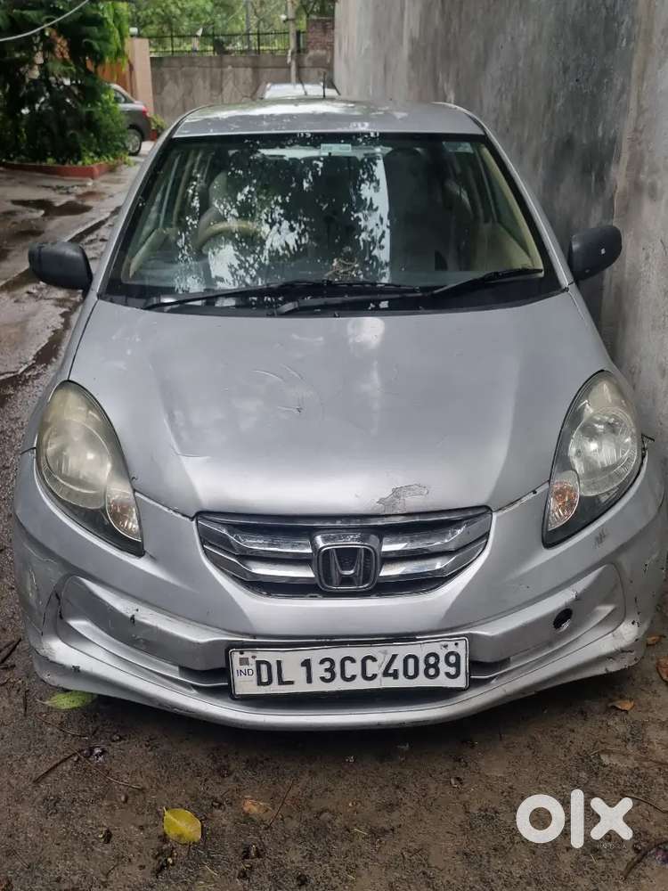 Honda Amaze Silver Cng Delhi Registration Year 2014