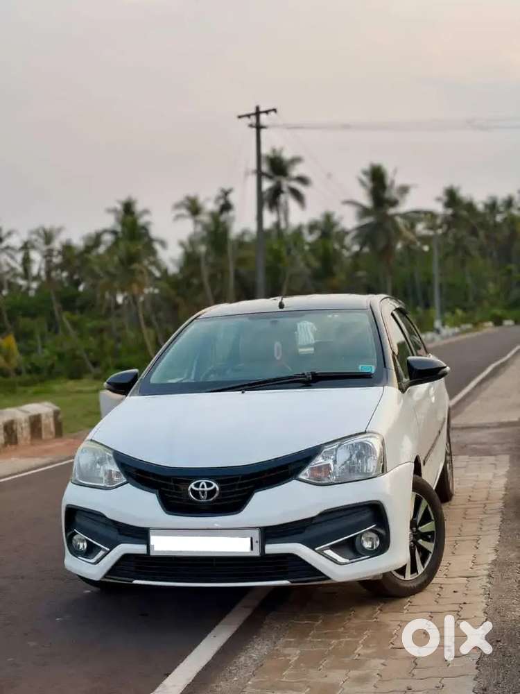 2017 Nov Model Etios Liva Vx Dual Tone