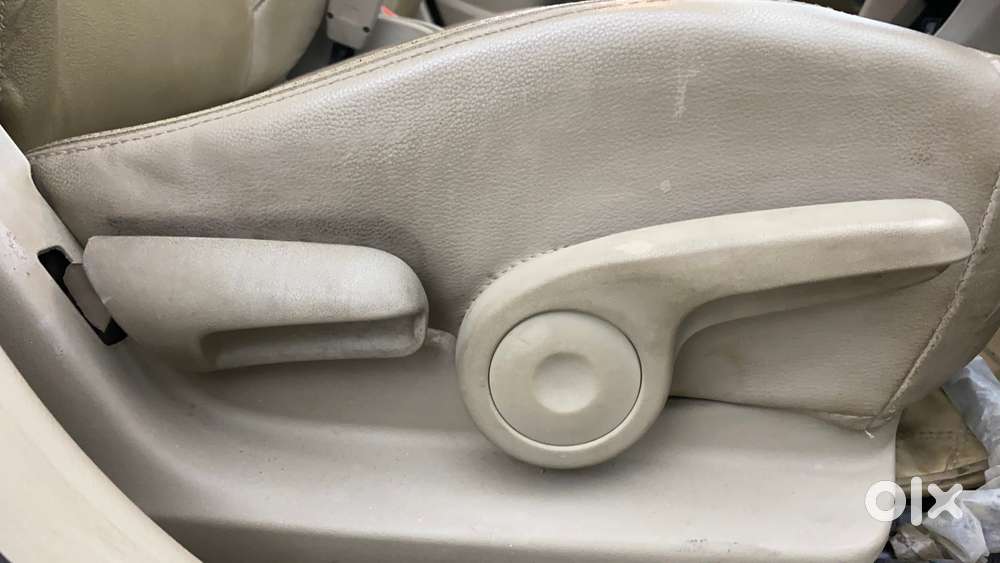 Maruti Suzuki Ciaz 1.5 Alpha Shvs Petrol, 2021, Petrol