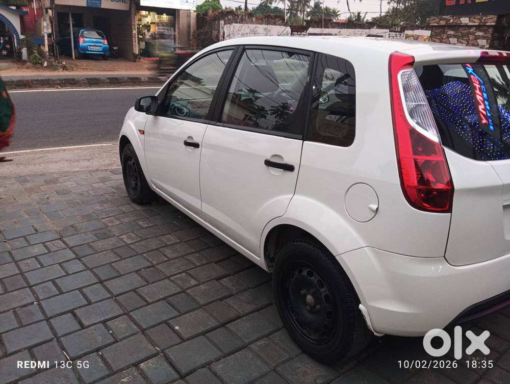 Ford Figo 1.2 Duratec Petrol Zxi, 2011, Petrol
