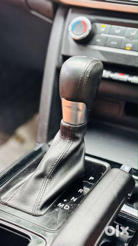 Mahindra Xuv700 2.2 Ax 5 Diesel At 7 Str, 2022, Diesel