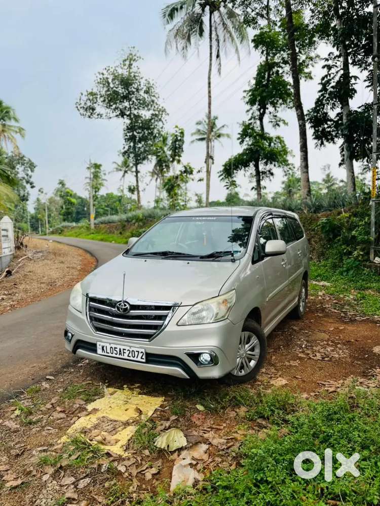 Toyota Innova 2012 Og Kerala