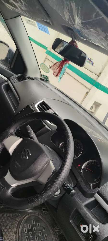 Maruti Suzuki Swift Petrol 2016