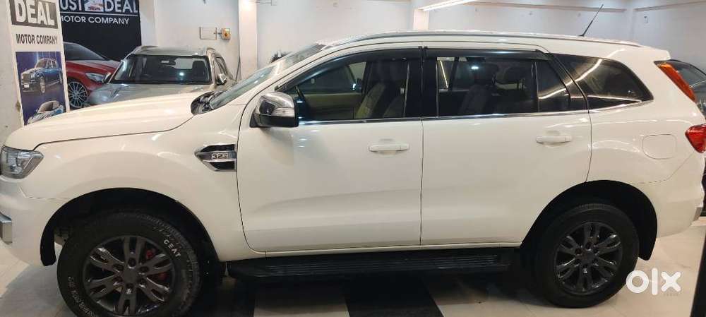 Ford Endeavour 3.2 Trend At 4x4, 2016