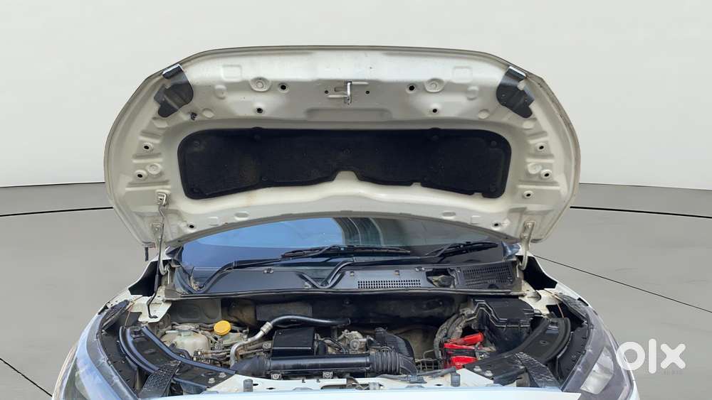 Nissan Magnite 1.0 Xv Dual Tone, 2021, Petrol