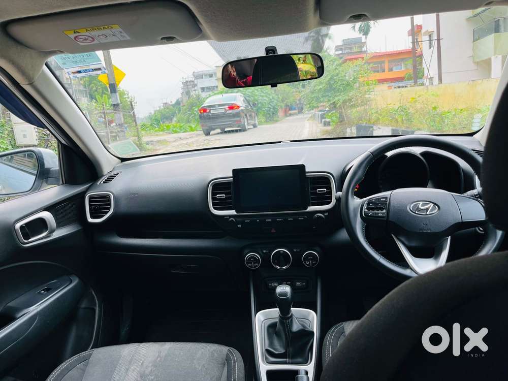 Hyundai Venue 1.2 S Plus, 2022, Petrol