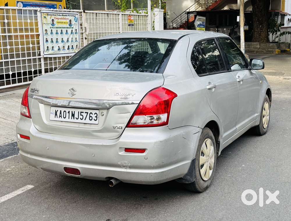 Maruti Suzuki Swift Dzire 1.2 Vxi BSIV, 2011, Petrol