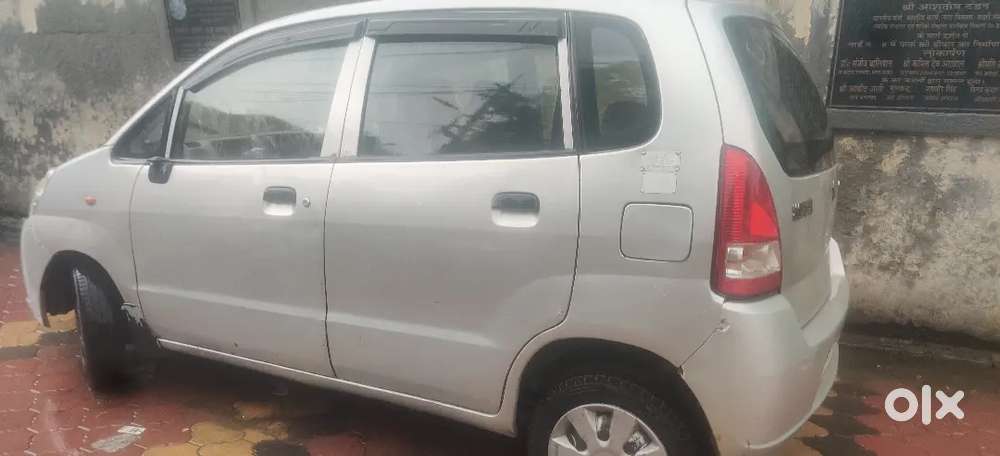 2011 Maruti Suzuki Zen Estilo Lxi Green