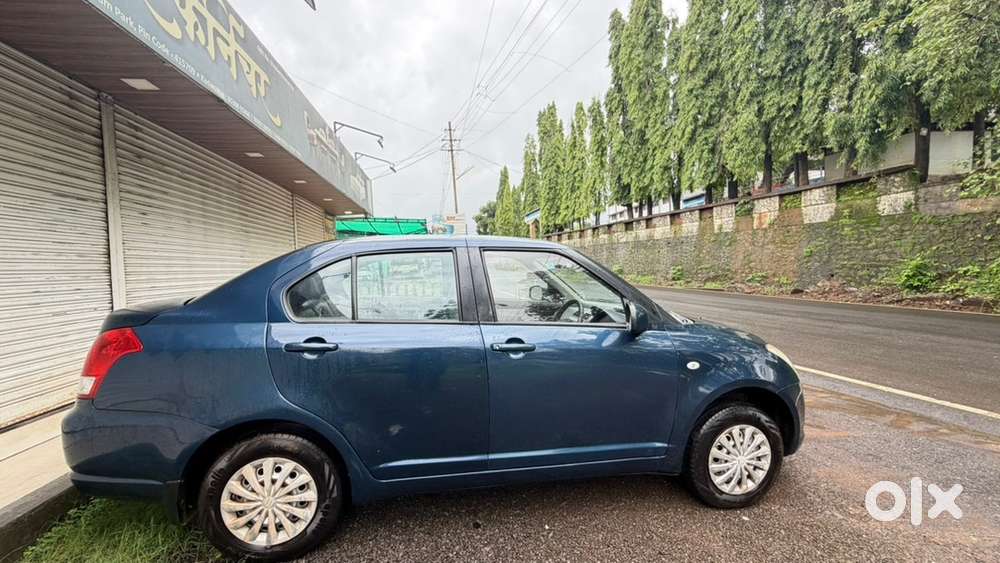 Maruti Dzire 2011 Petrol Manual
