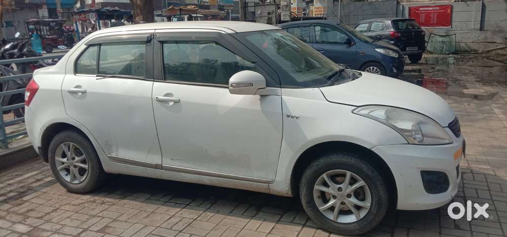 Maruti Suzuki Swift Dzire 1.2 Vxi Bsiv, 2014, Petrol