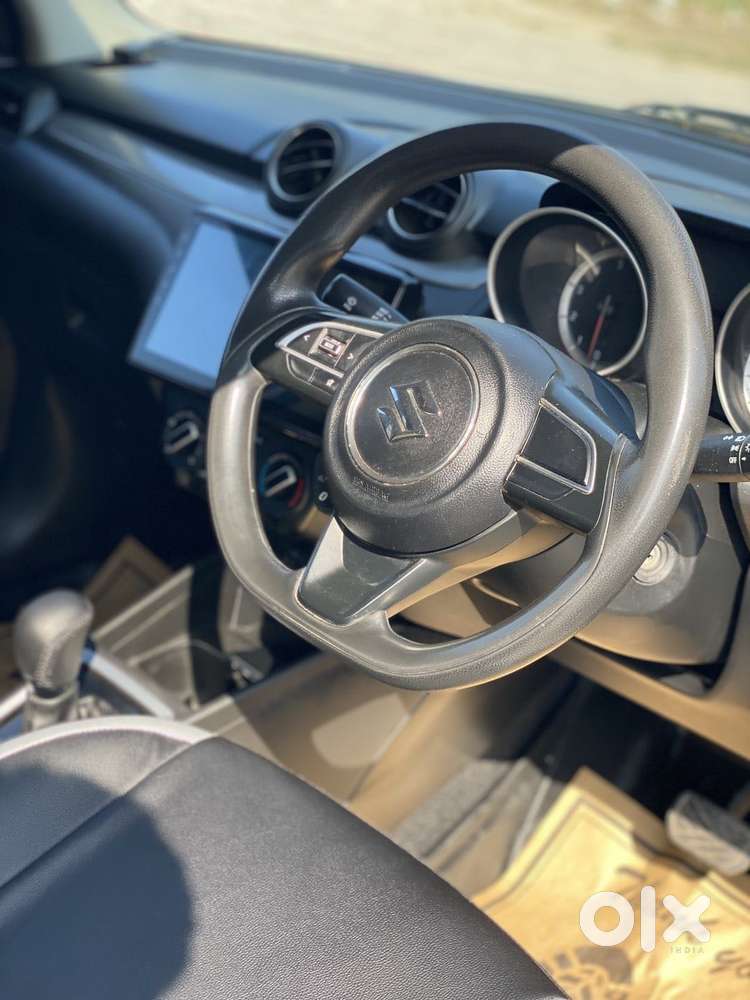 Maruti Suzuki Swift Vxi Optional, 2020, Petrol