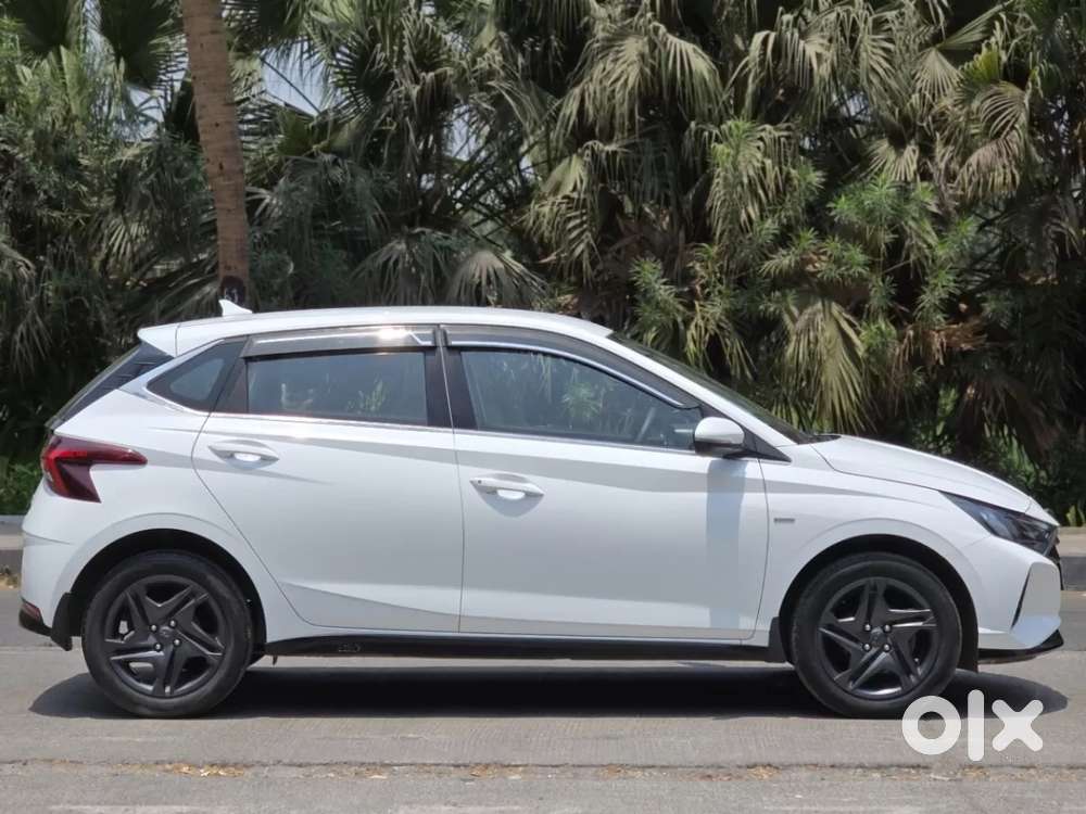 Hyundai I20 Sportz 1.2 Ivt, 2023, Petrol