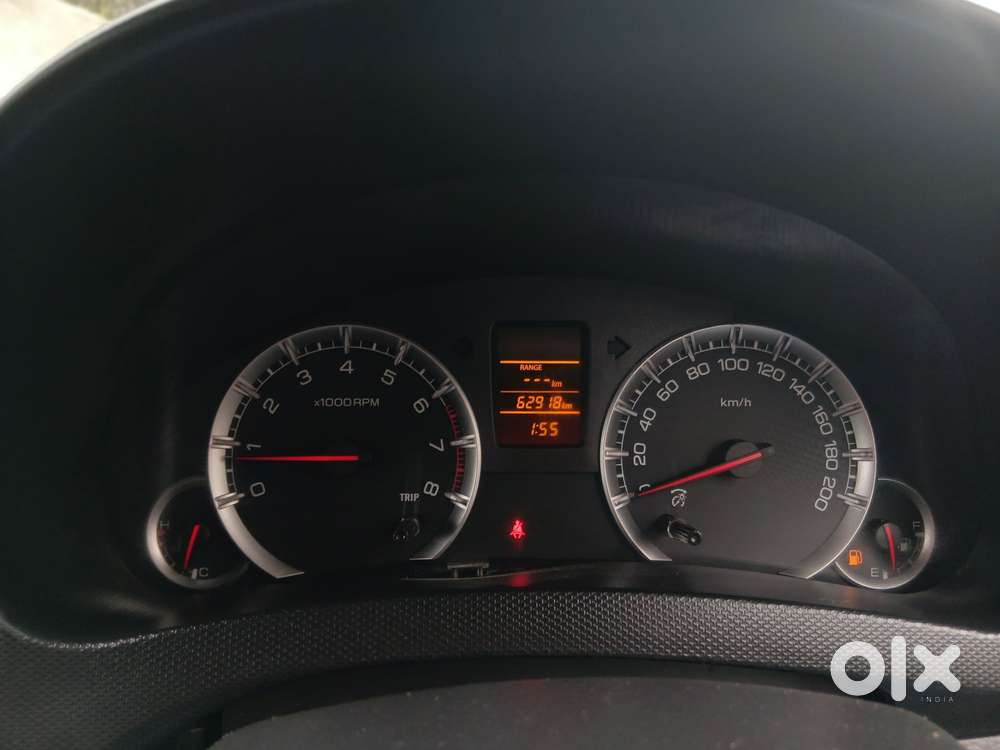 Maruti Suzuki Swift Vxi + Manual, 2015, Petrol