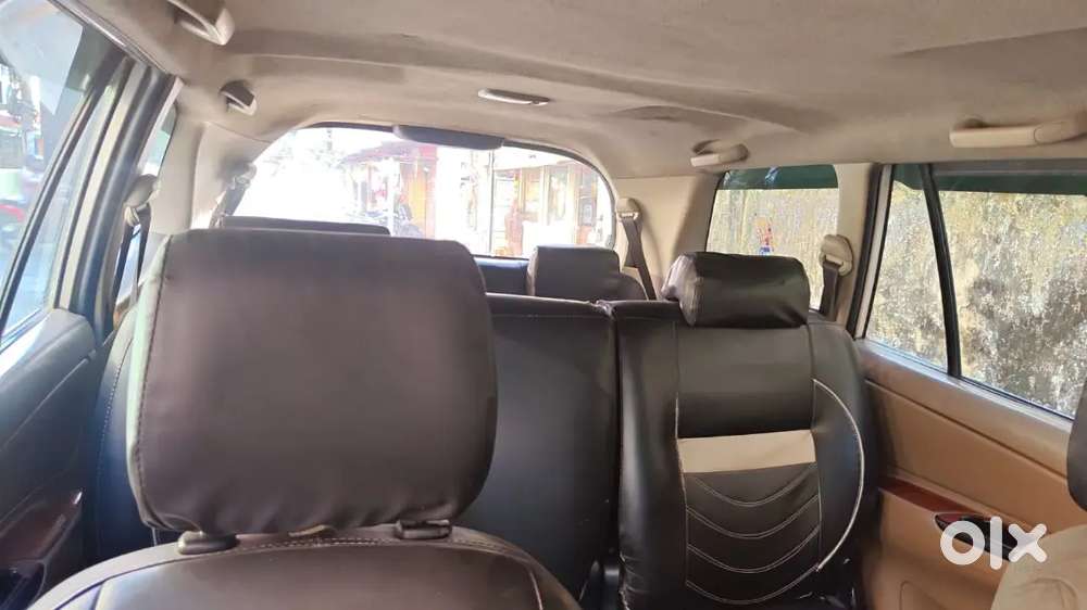 Toyota Innova 2.5 G 2015
