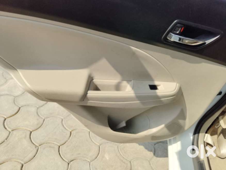 Maruti Suzuki Dzire 1.2 Vxi, 2020, Petrol