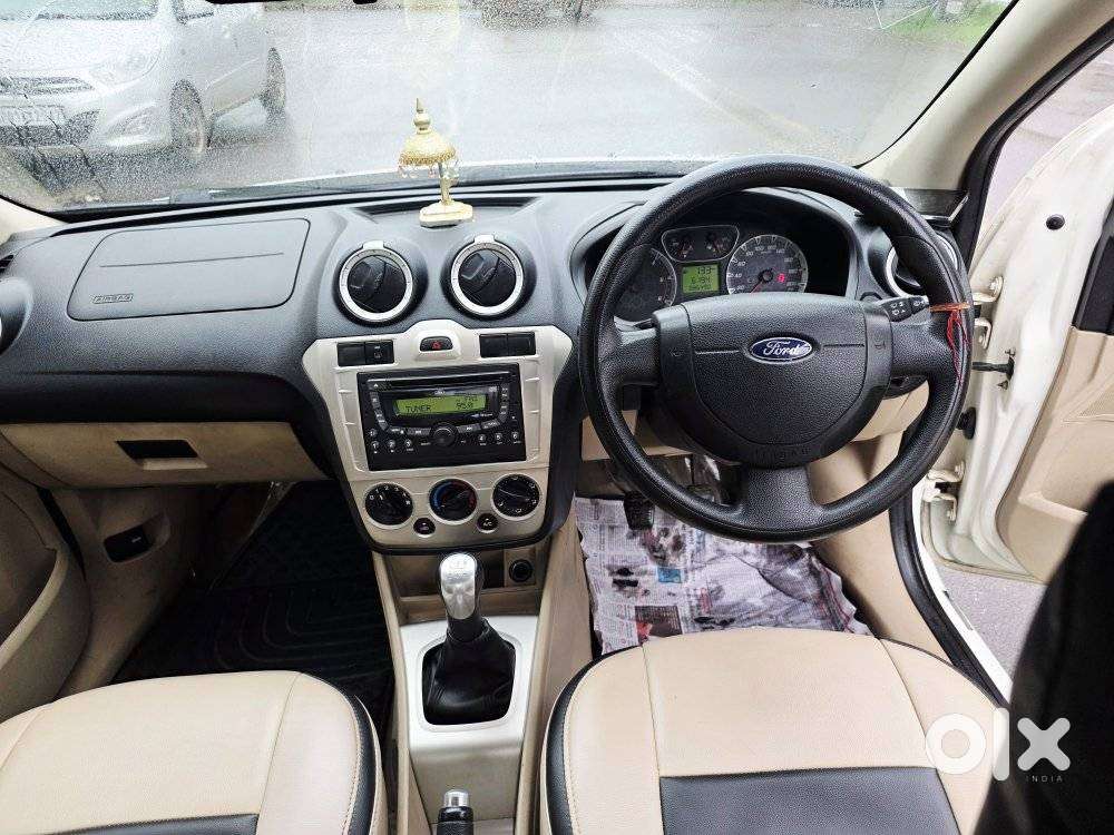 Ford Fiesta Petrol Titanium Plus, 2013, Diesel