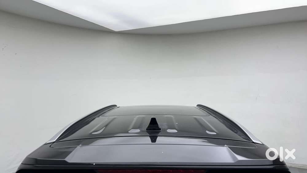 Hyundai Alcazar 1.5 Tdct Signature (o) 7s Petrol, 2023, Petrol