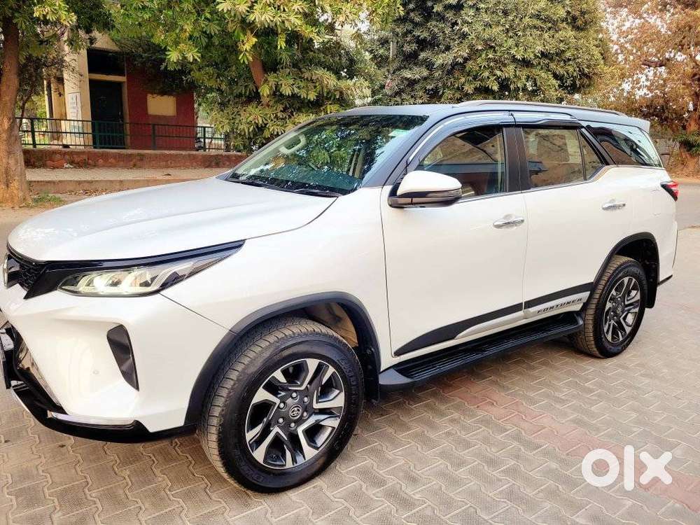 Toyota Fortuner Legender 4x2 At 2.8, 2025, Diesel