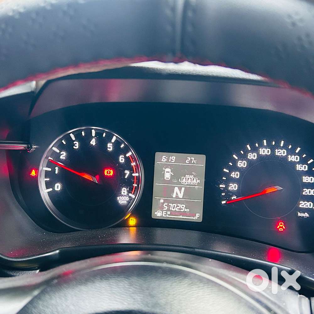 Maruti Suzuki Swift Amt Vvt Zxi, 2025, Petrol