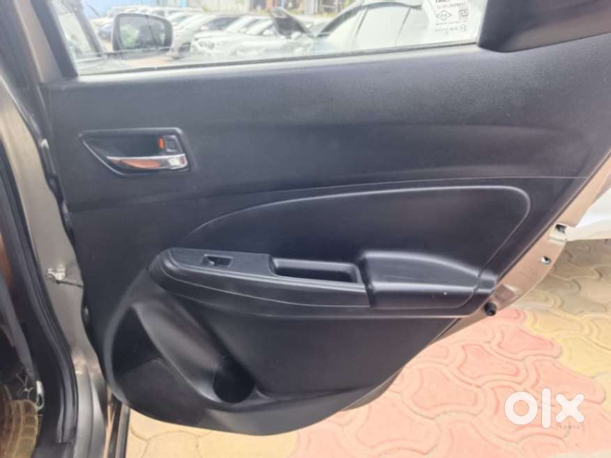 Maruti Suzuki Swift 1.3 Zxi, 2018, Petrol