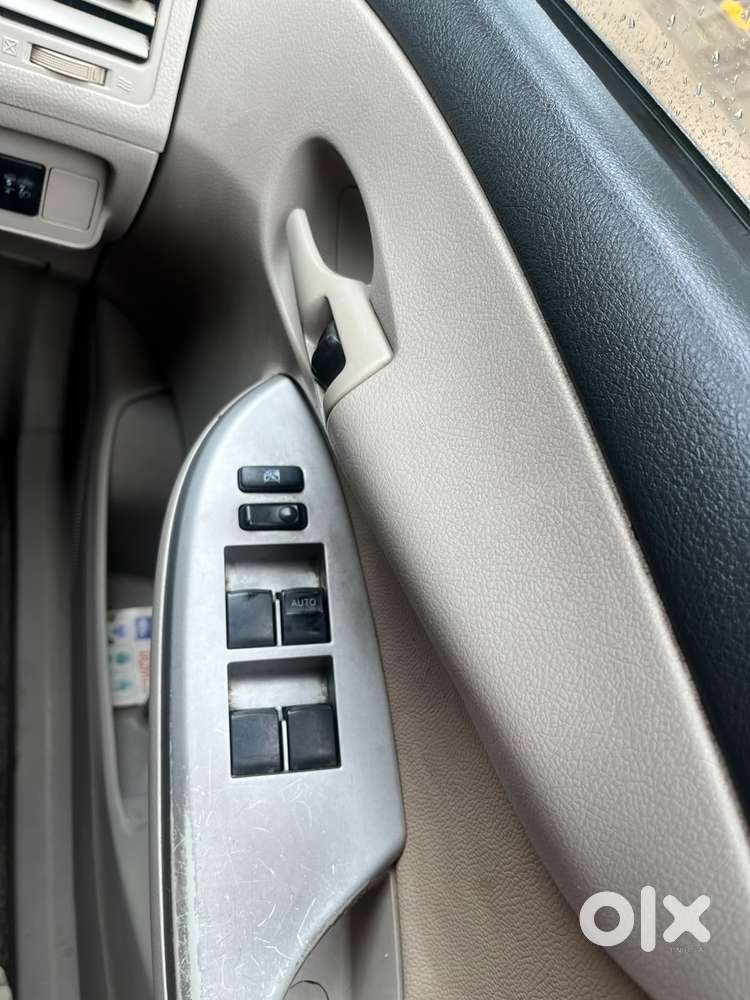 Toyota Corolla Altis G, 2013, Petrol