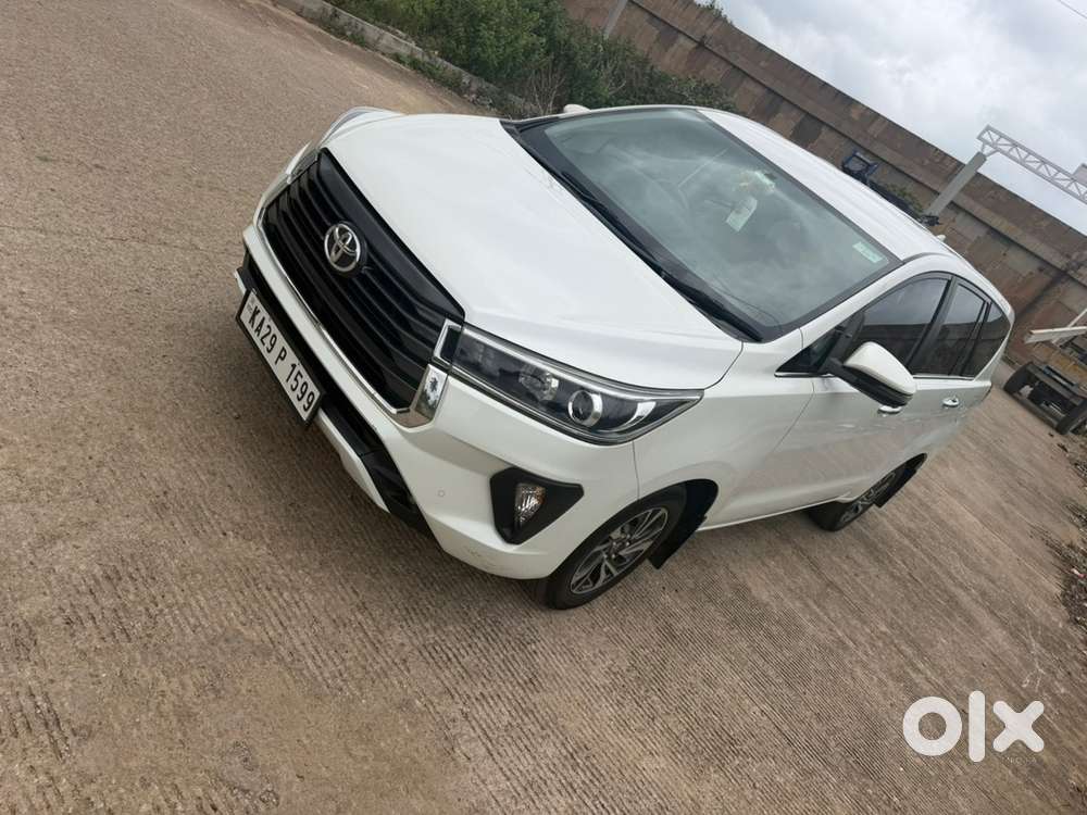 Toyota Innova Crysta 2022
