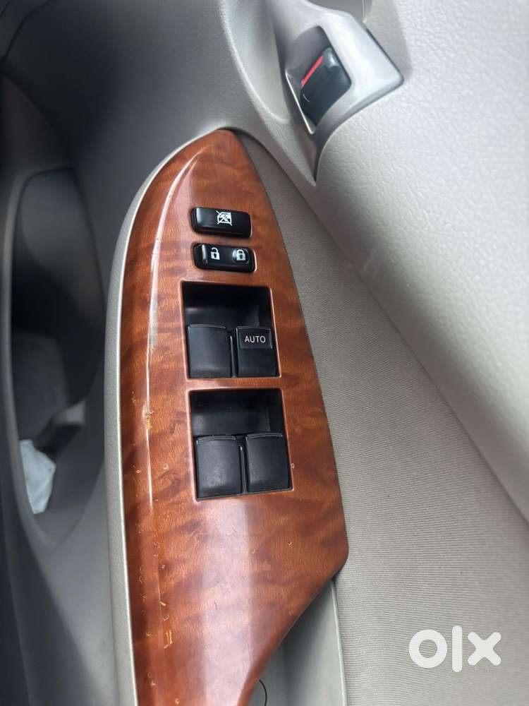 Toyota Corolla Altis Gl, 2010, Petrol