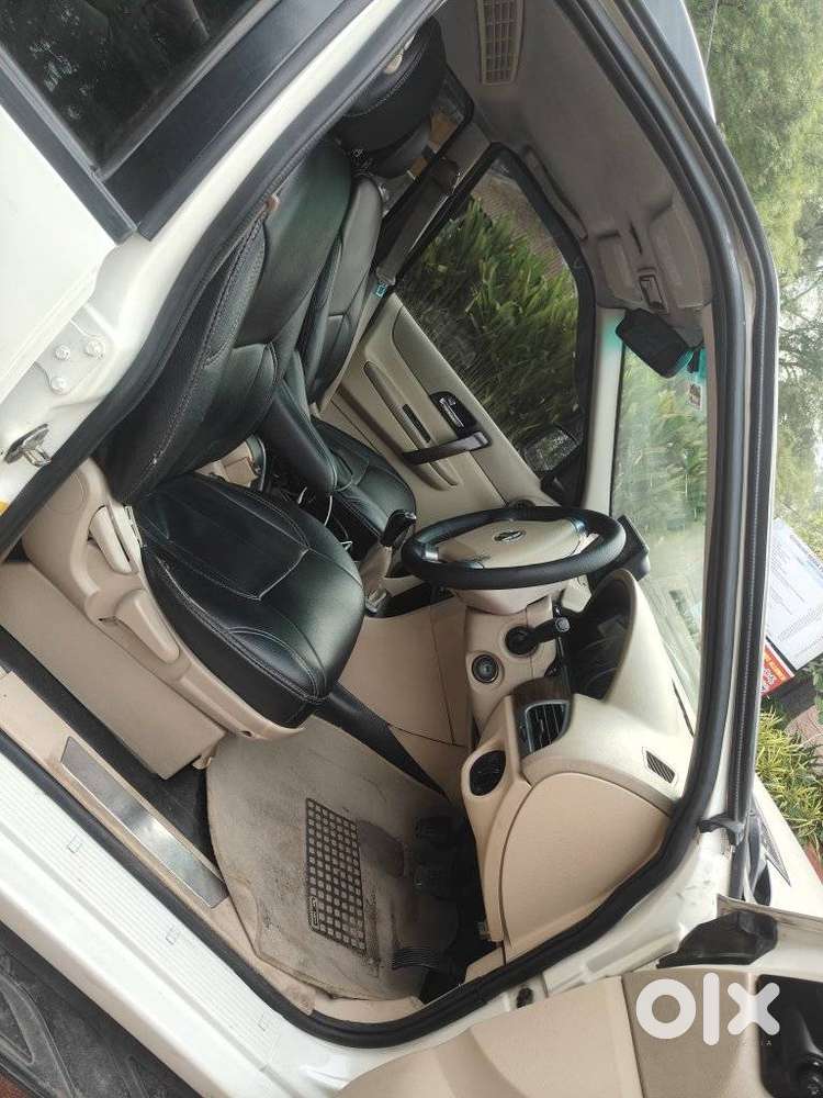 Tata Sierra Pure Plus Diesel At, 2014, Diesel