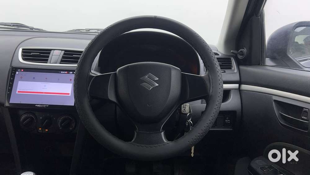 Maruti Suzuki Swift 1.2 Lxi (o), 2017, Petrol