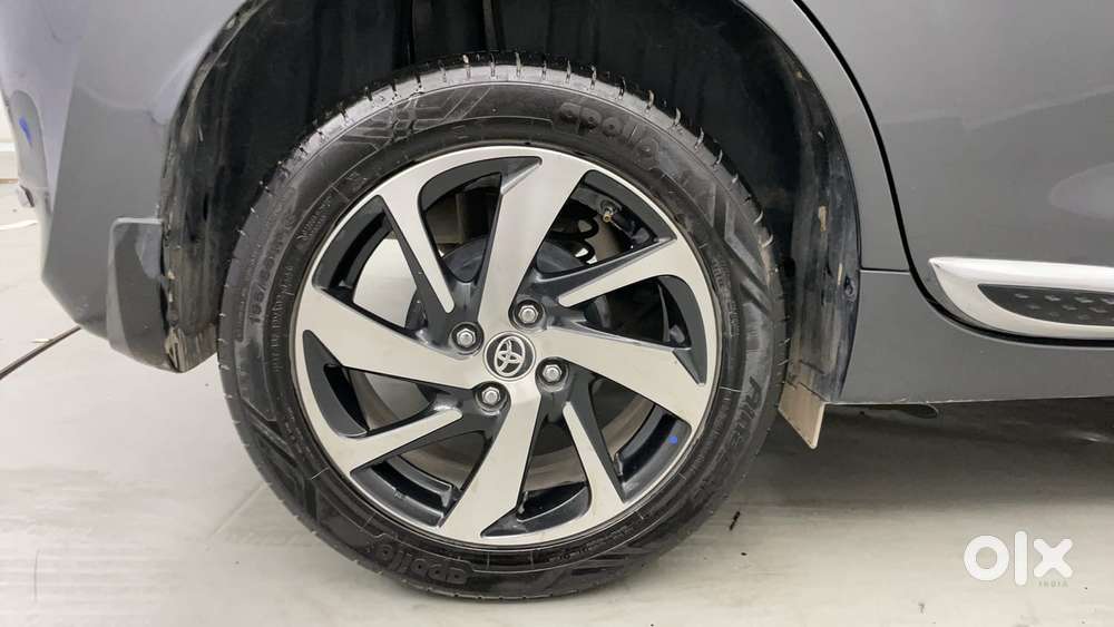 Toyota Glanza 1.2 V, 2025, Petrol