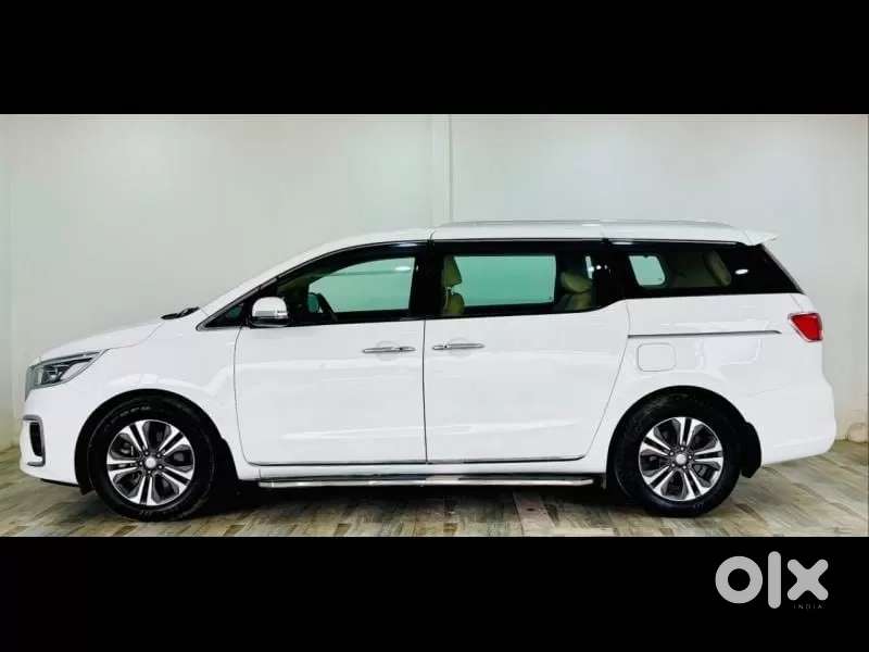 Kia Carnival Prestige, 2021, Diesel