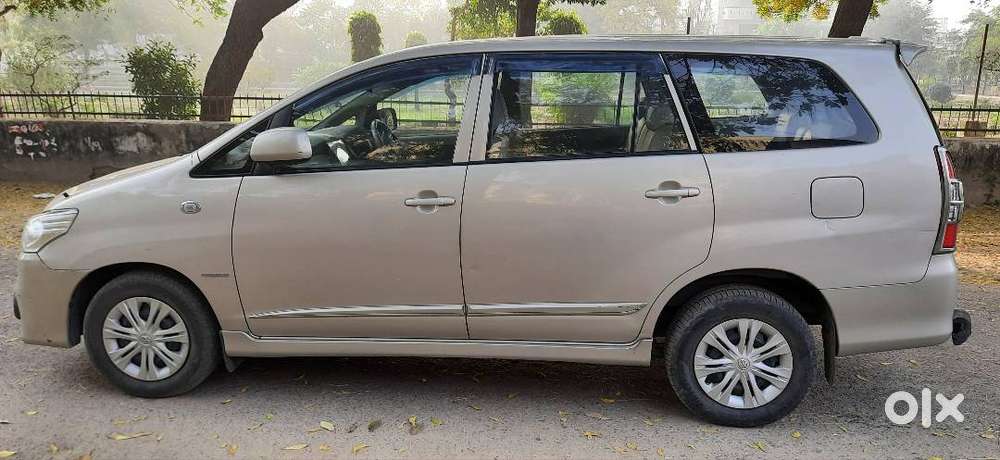 Toyota Innova 2015 Year