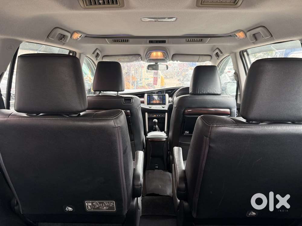 Toyota Innova Crysta 2.4 Zx Mt, 2017, Diesel