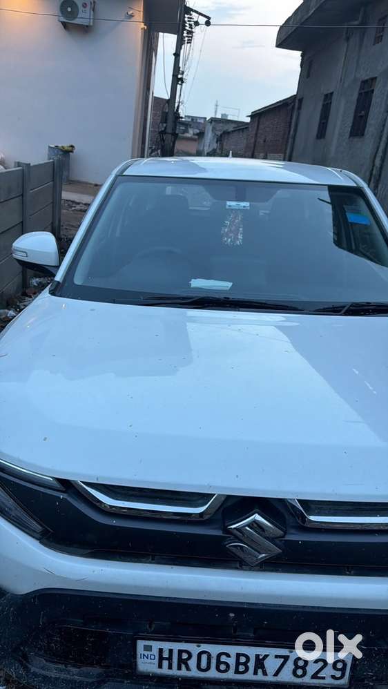 Maruti Brezza Lxi 2025