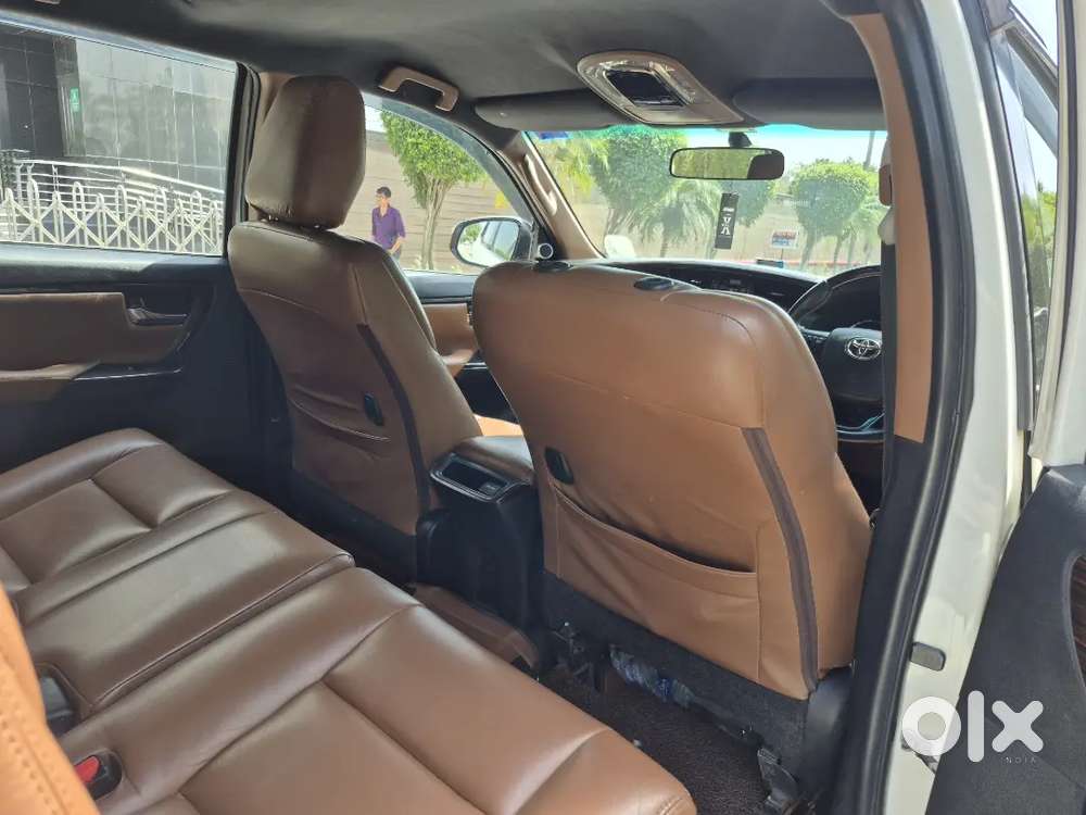 Toyota Fortuner Petrol 2017