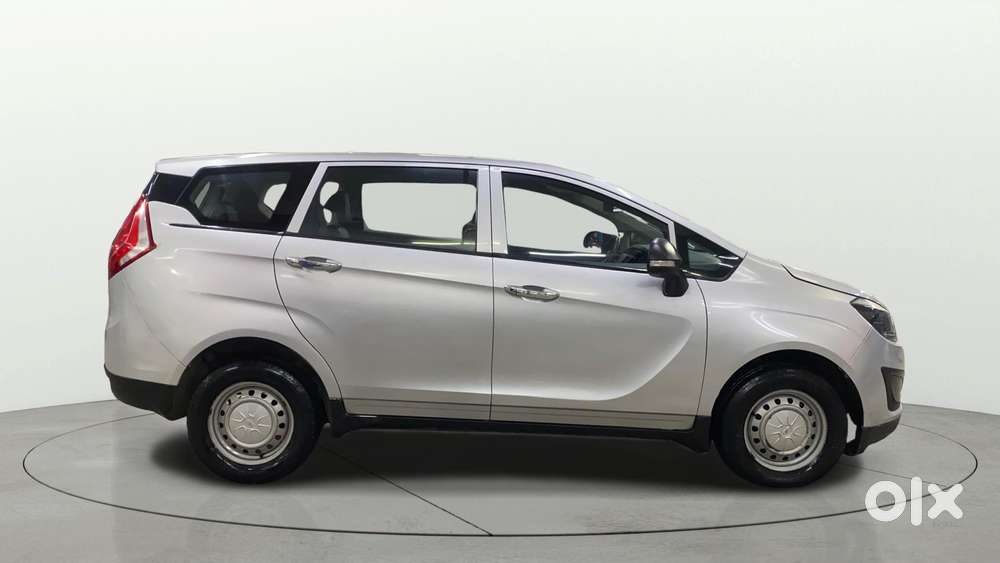 Mahindra Marazzo M2, 2018, Diesel