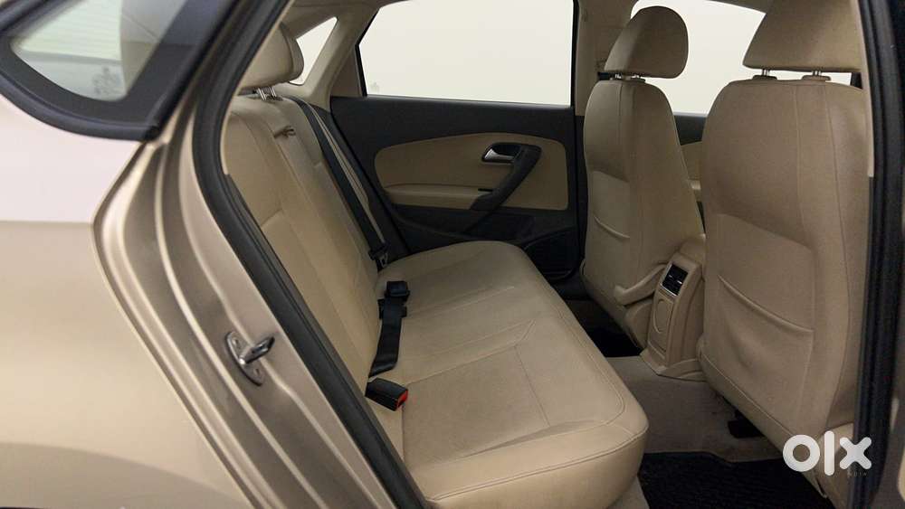 Volkswagen Vento 1.2 Tsi Highline At, 2017, Petrol