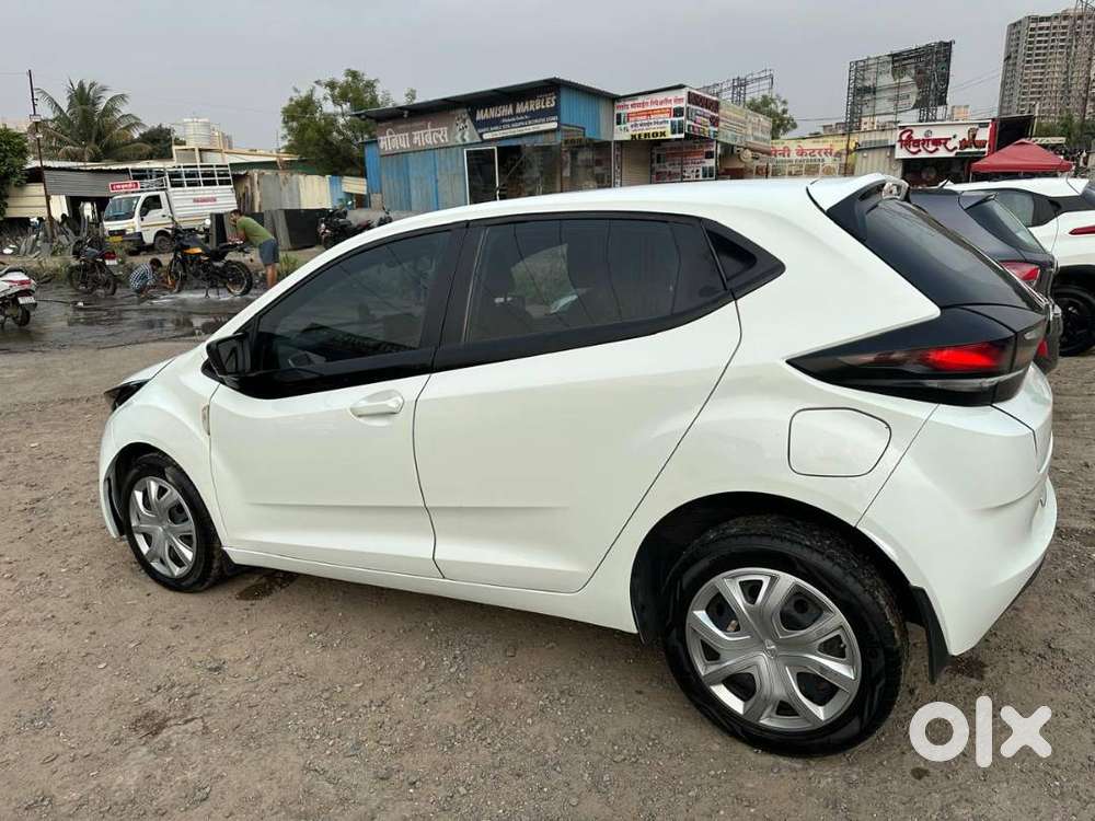 Tata Altroz Xt  Diesel, Jan 2022, 1st Owner, Comp Insurance 2027
