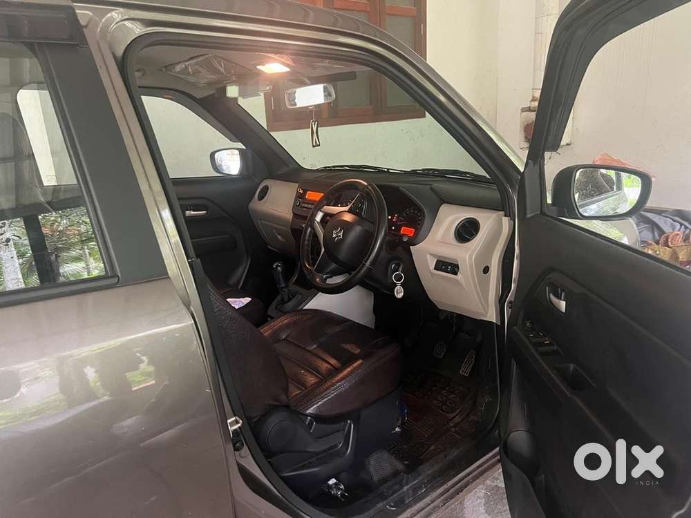 2023 Maruti Wagon R Zxi Petrol Manual