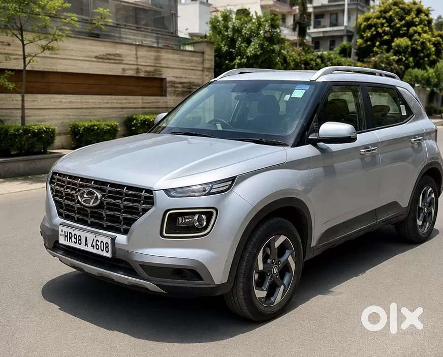 Hyundai Venue 1.0 Sx (o) Turbo Dct, 2021, Petrol
