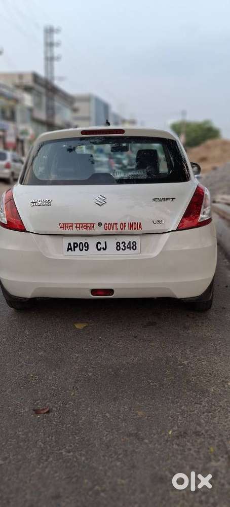 Maruti Suzuki Swift 2011-2014 Vxi, 2012, Petrol